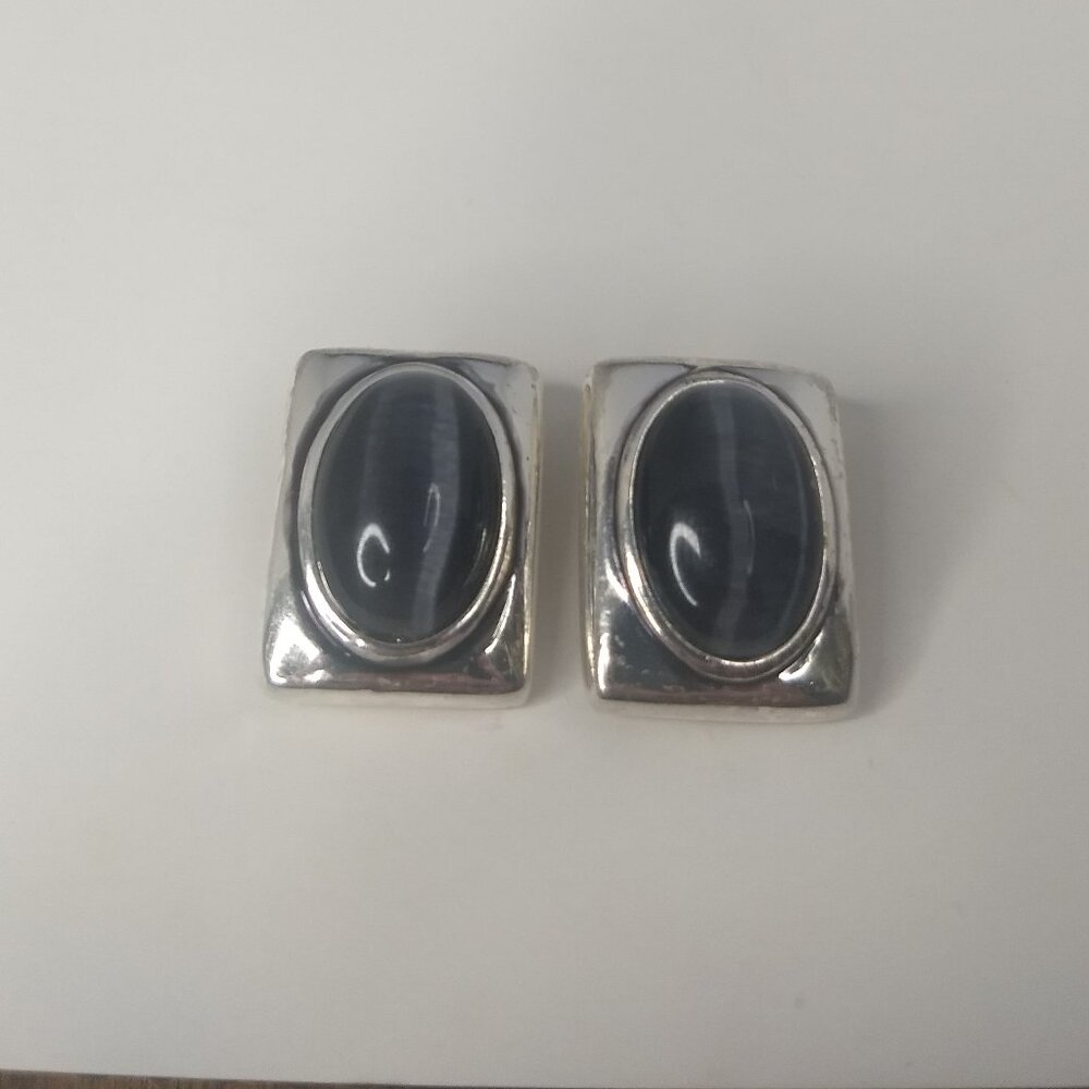 Roman Silver Tone Clip On Earrings Rectangular Round Stone Classic Quiet Luxury